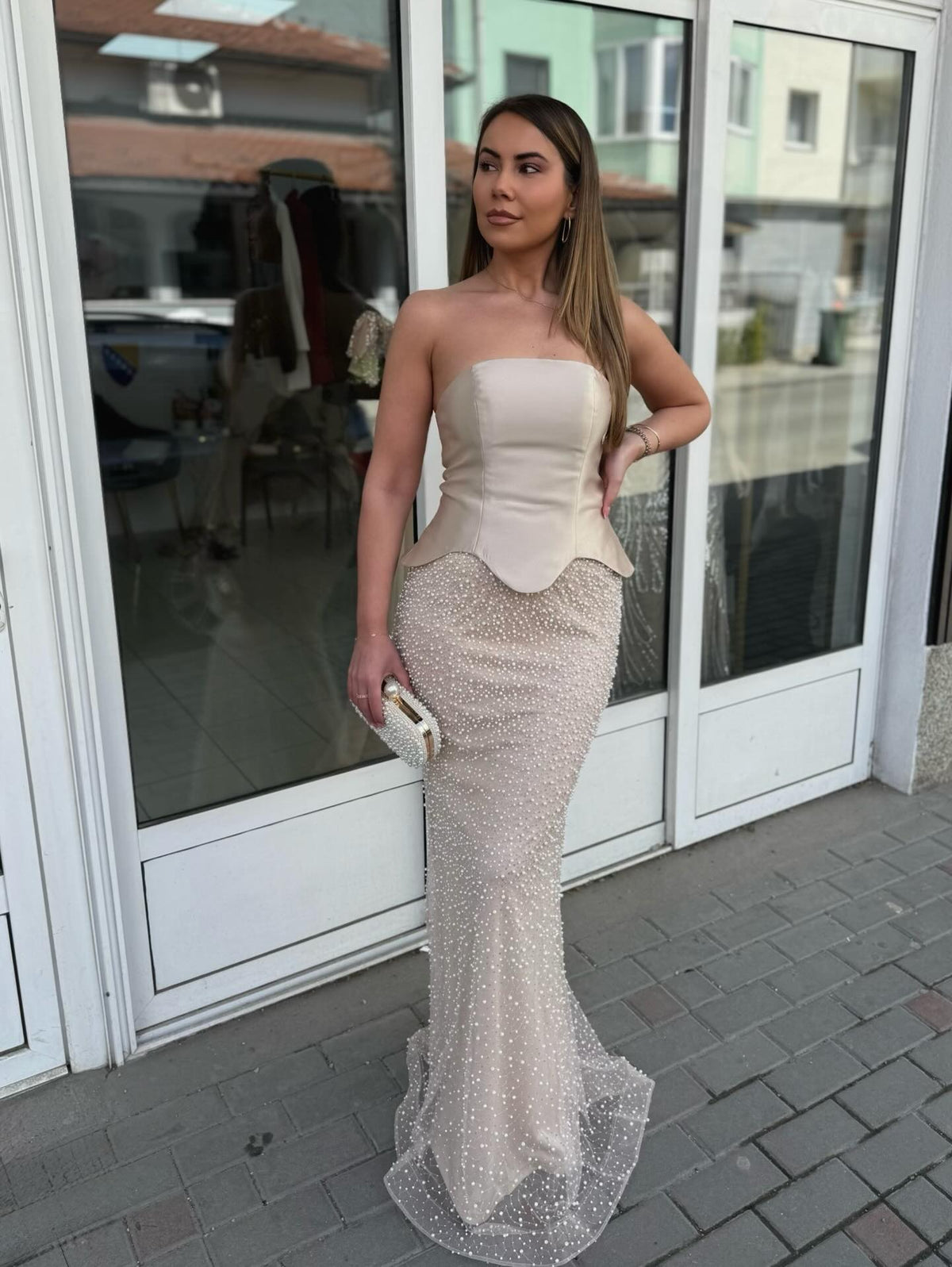 ✨ Elegantna haljina s bisernim detaljima – 250 KM ✨