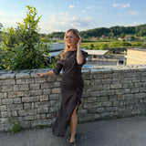 Elegantna i ženstvena haljina koja prati liniju tijela ✨ - slika 1