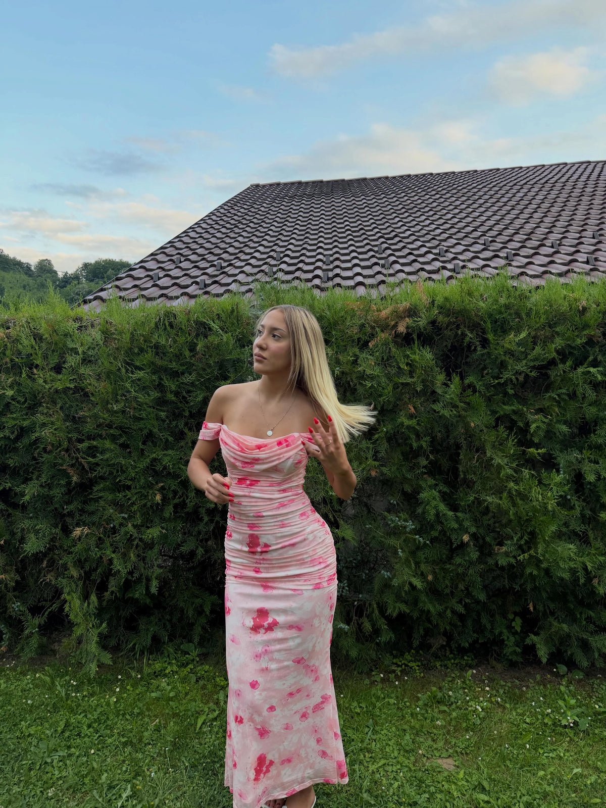 🌸 Romantična maxi haljina s cvjetnim printom 🌸
