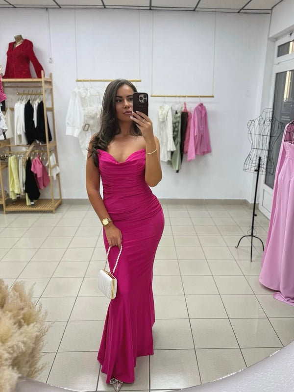 ✨ Elegantna duga haljina sirena kroja – savršen izbor za posebne prilike ✨