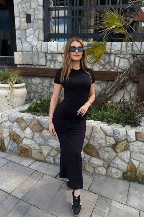 🤎🖤 Elegantna maxi haljina – 50 KM 🖤🤎