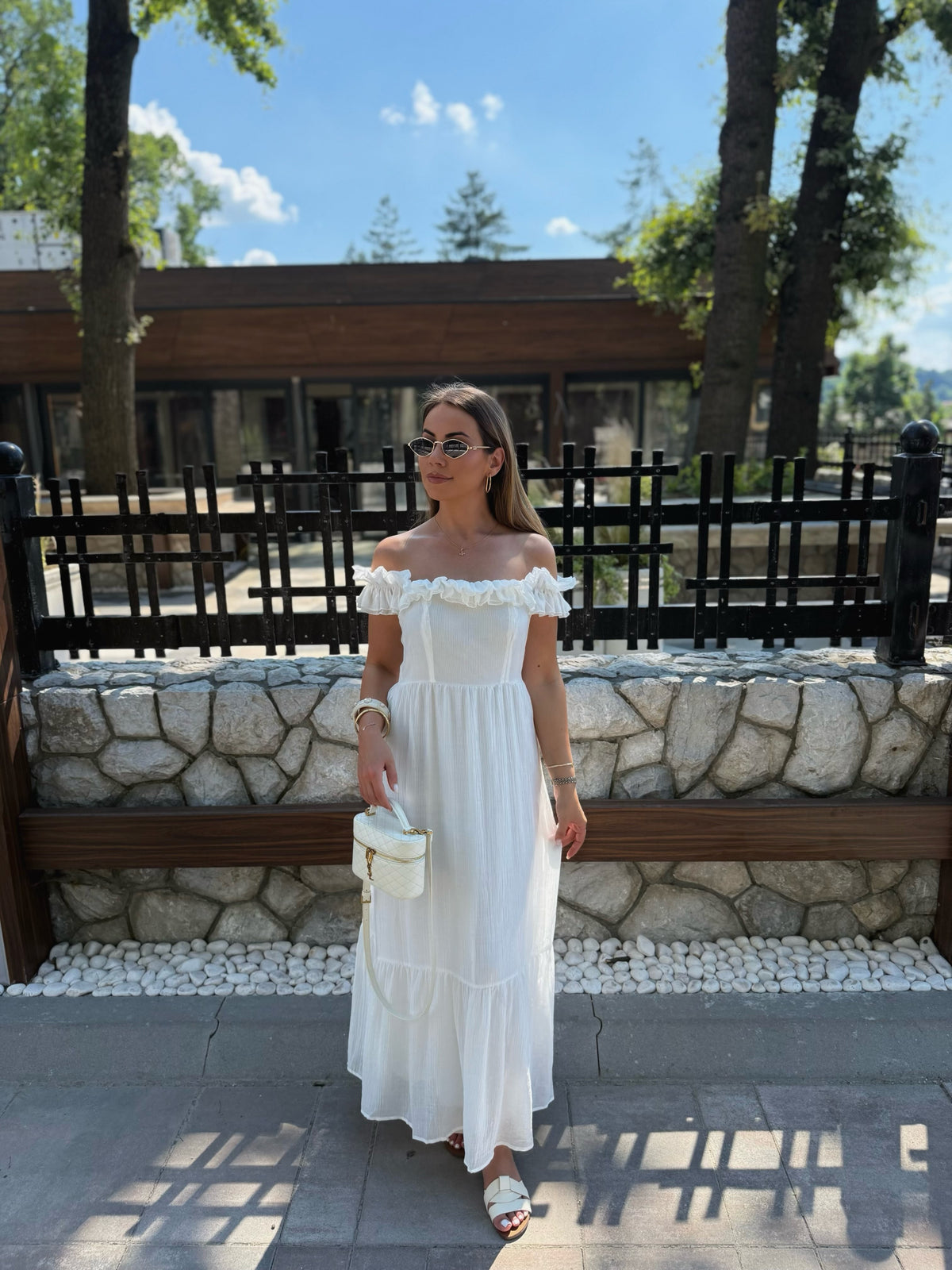 ✨ Predivna ljetna haljina od pamuka i muslina – savršen spoj udobnosti i elegancije!
