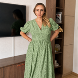 Nova premium midi haljina od šlinge s puf rukavima – elegantna ljetna haljina. - slika 5
