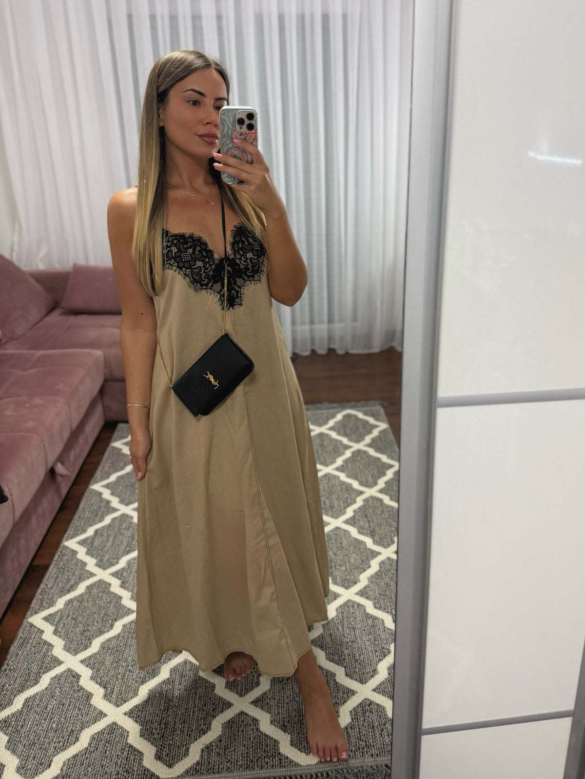 ✨ Elegantna maxi haljina s čipkom – 75 KM ✨